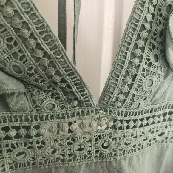 ZAUFUL light green dress - Picture 3 of 7